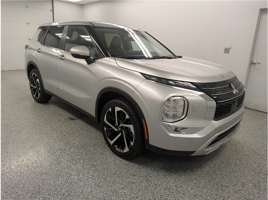 2024 Mitsubishi Outlander